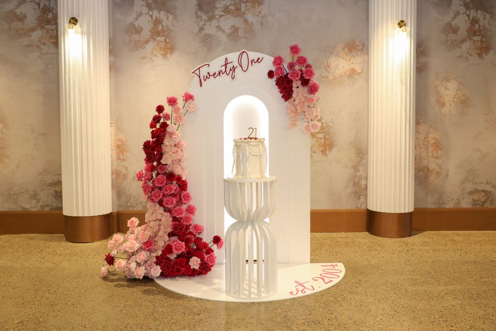 21st Birthday Backdrop Styling with pink roses